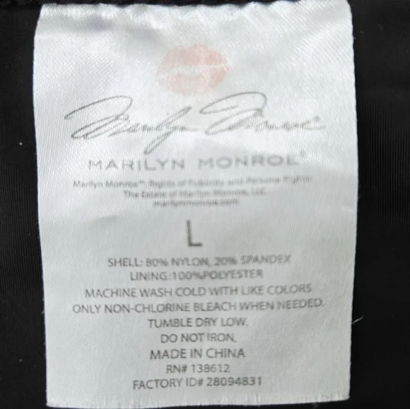 Marilyn Monroe High Waisted Pin-Up Polka Dot Bikini Women's Size Large - Picture 8 of 9